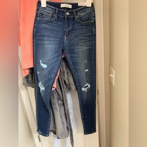 KanCan midrise skinny jean